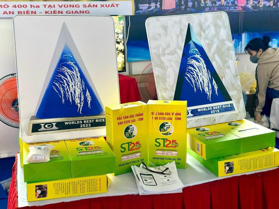 Tại sao gạo ST25 được nhiều người mệnh danh là "Gạo ngon nhất thế giới" ?