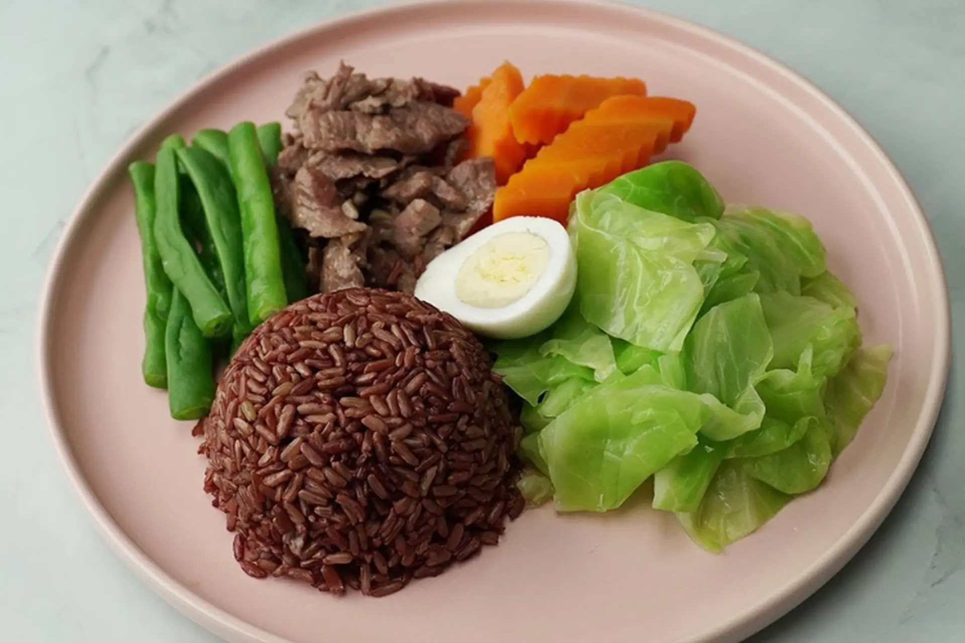 Người đang giảm cân có nên ăn gạo?
